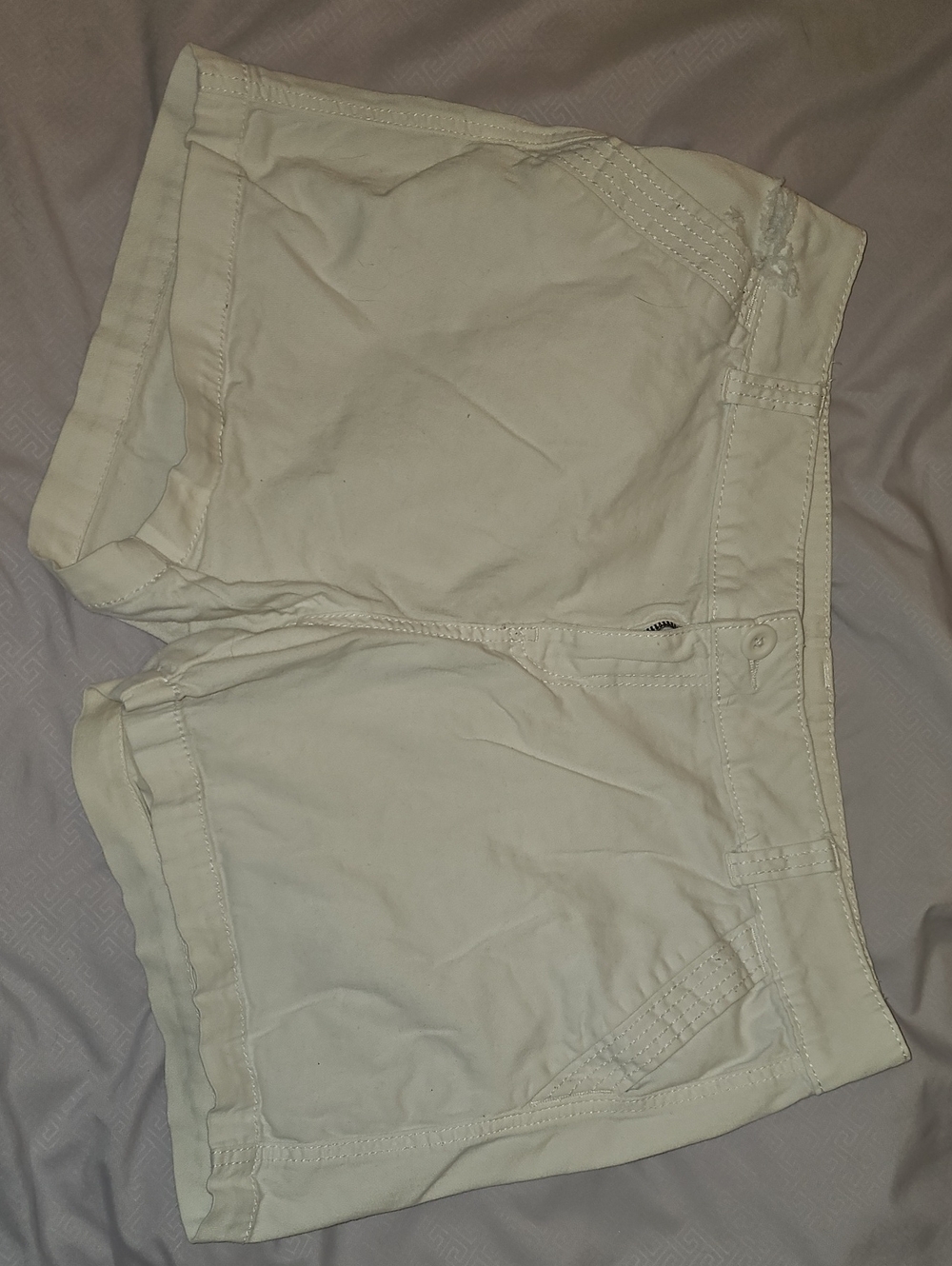 Maurices white Women's Flat Front Casual Shorts